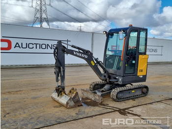 Miniexcavadora VOLVO EC18E