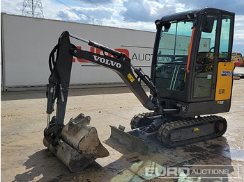 Miniexcavadora VOLVO EC18E