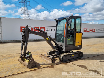 Miniexcavadora VOLVO EC18E