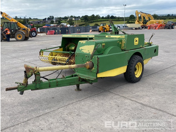 Maquinaria agrícola JOHN DEERE