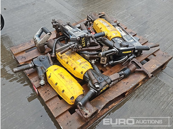 Construcción de carreteras Selection Of Various Pneumatic Hand Held Tools: foto 3