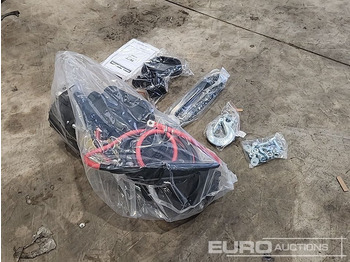 Equipo de taller Unused Hi-Torque HT12000 12 Volt Winch, 3/8" x 85' Rope: foto 2 Equipo de taller Unused Hi-Torque HT12000 12 Volt Winch, 3/8" x 85' Rope: foto 2