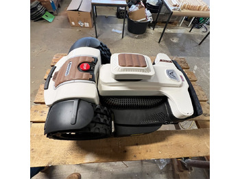 Leasing de Ambrogio 4.36 Elite Ultra Ambrogio 4.36 Elite Ultra: foto 4