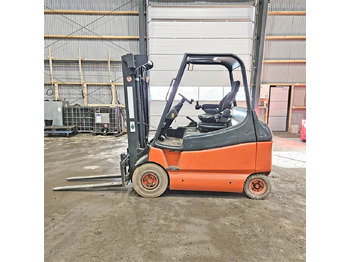Carretilla elevadora LINDE E25