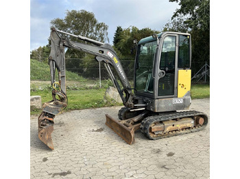 Miniexcavadora VOLVO ECR25D