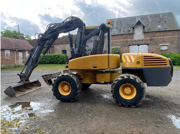 Excavadora de ruedas MECALAC