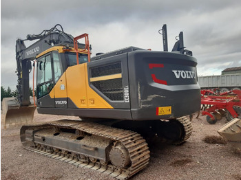 Excavadora de cadenas Volvo EC 300EL: foto 3