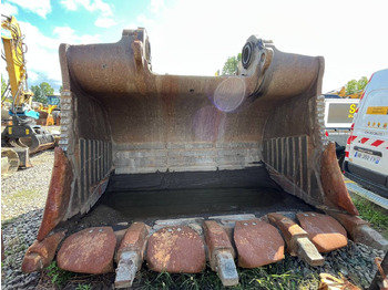 Cazo CATERPILLAR