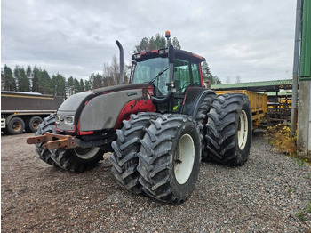 Tractor VALTRA T170