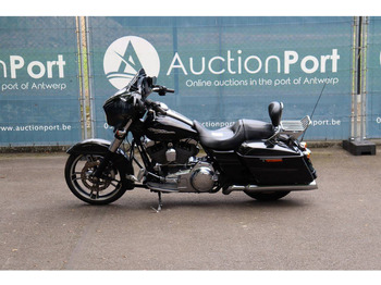 Motocicleta Harley-Davidson Street Glide: foto 2 Motocicleta Harley-Davidson Street Glide: foto 2