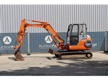 Excavadora de cadenas HITACHI