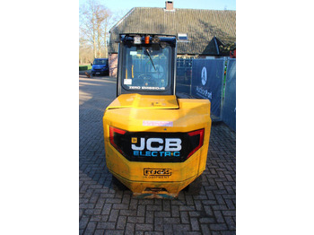 Manipulador telescópico JCB 30-19E: foto 4