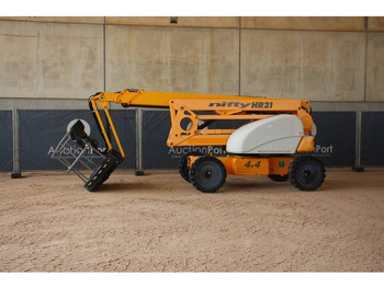 Plataforma articulada NIFTYLIFT