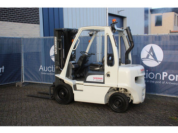 Carretilla elevadora diésel Nissan Y1D2A25Q: foto 3