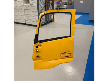 Puerta y piezas VOLVO FM