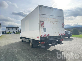 Camión caja cerrada Mercedes Benz Atego 815: foto 4