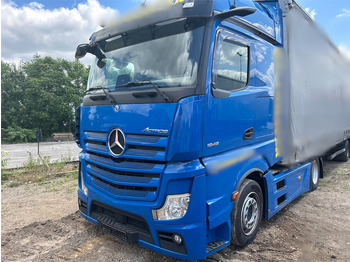Cabeza tractora MERCEDES-BENZ Actros 1848