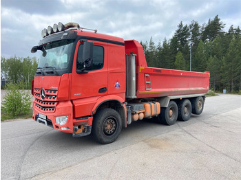 Camión MERCEDES-BENZ Arocs 3251