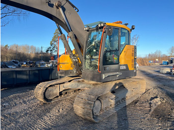 Excavadora de cadenas Volvo EC235EL: foto 3 Excavadora de cadenas Volvo EC235EL: foto 3