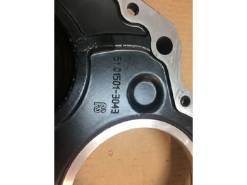 Cárter para Camión COPERCHIO BASAMENTO MAN 51015015025: foto 3 Cárter para Camión COPERCHIO BASAMENTO MAN 51015015025: foto 3