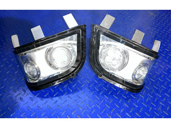 Faro delantero HELLA