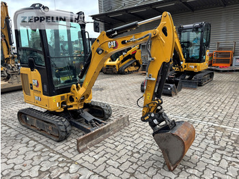 Miniexcavadora CATERPILLAR 301.8