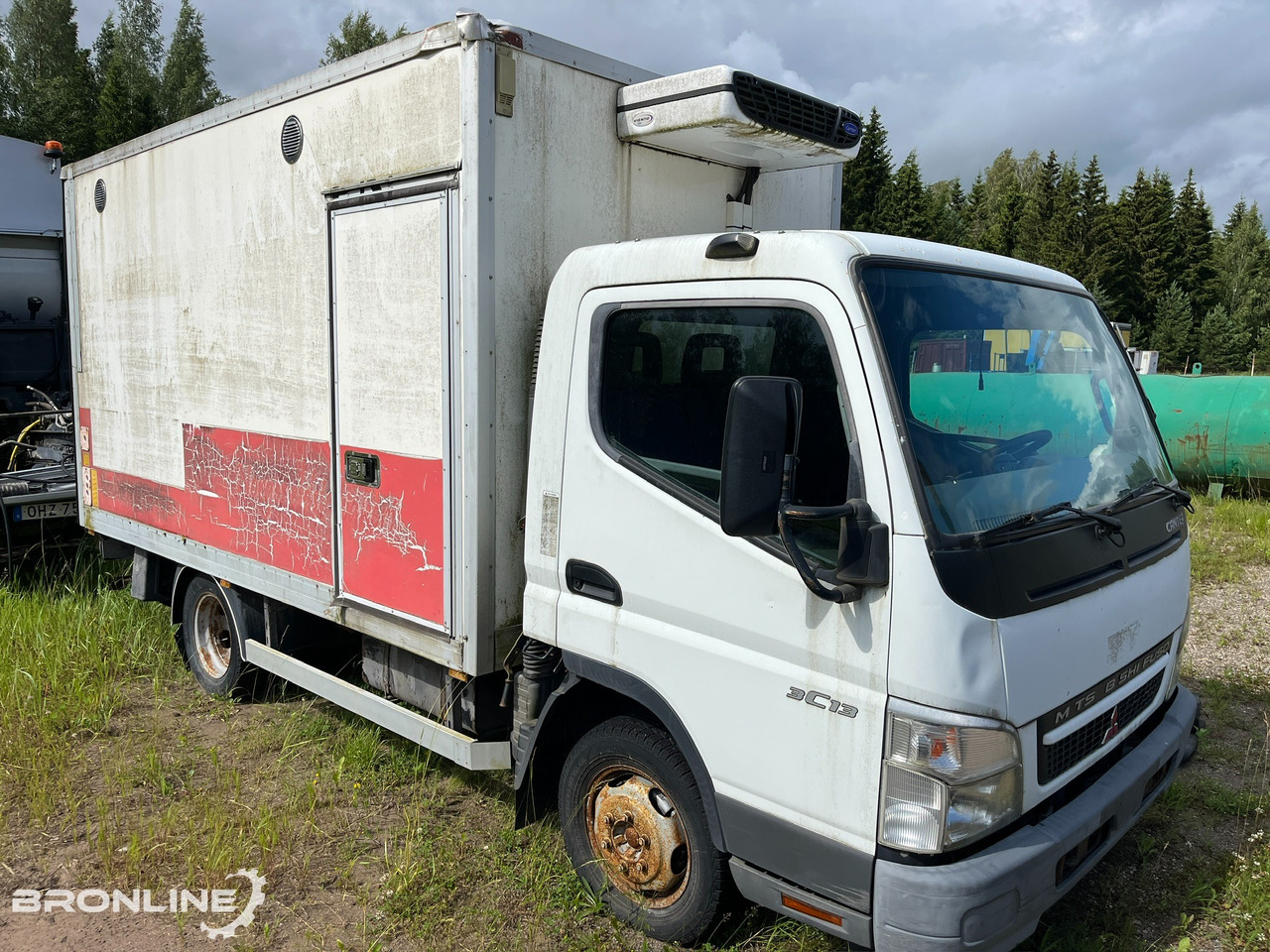 2007 Mitsubishi Fuso Canter 3c13 BOX - Camión frigorífico: foto 2 2007 Mitsubishi Fuso Canter 3c13 BOX - Camión frigorífico: foto 2