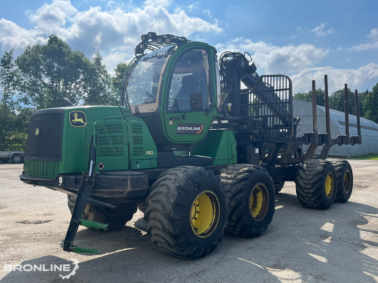 2010 John Deere 1110E Forwarder 8x8 - Autocargador: foto 4 2010 John Deere 1110E Forwarder 8x8 - Autocargador: foto 4