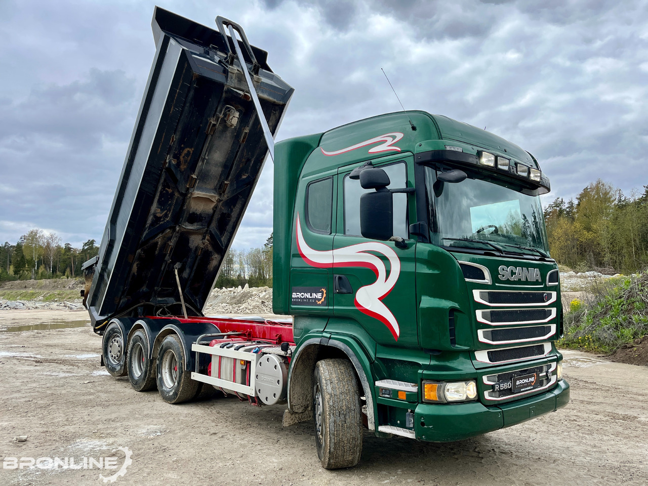 2013 V8 SCANIA R560 8X4 Tipper/Kallur/Retarder - Camión volquete: foto 1 2013 V8 SCANIA R560 8X4 Tipper/Kallur/Retarder - Camión volquete: foto 1