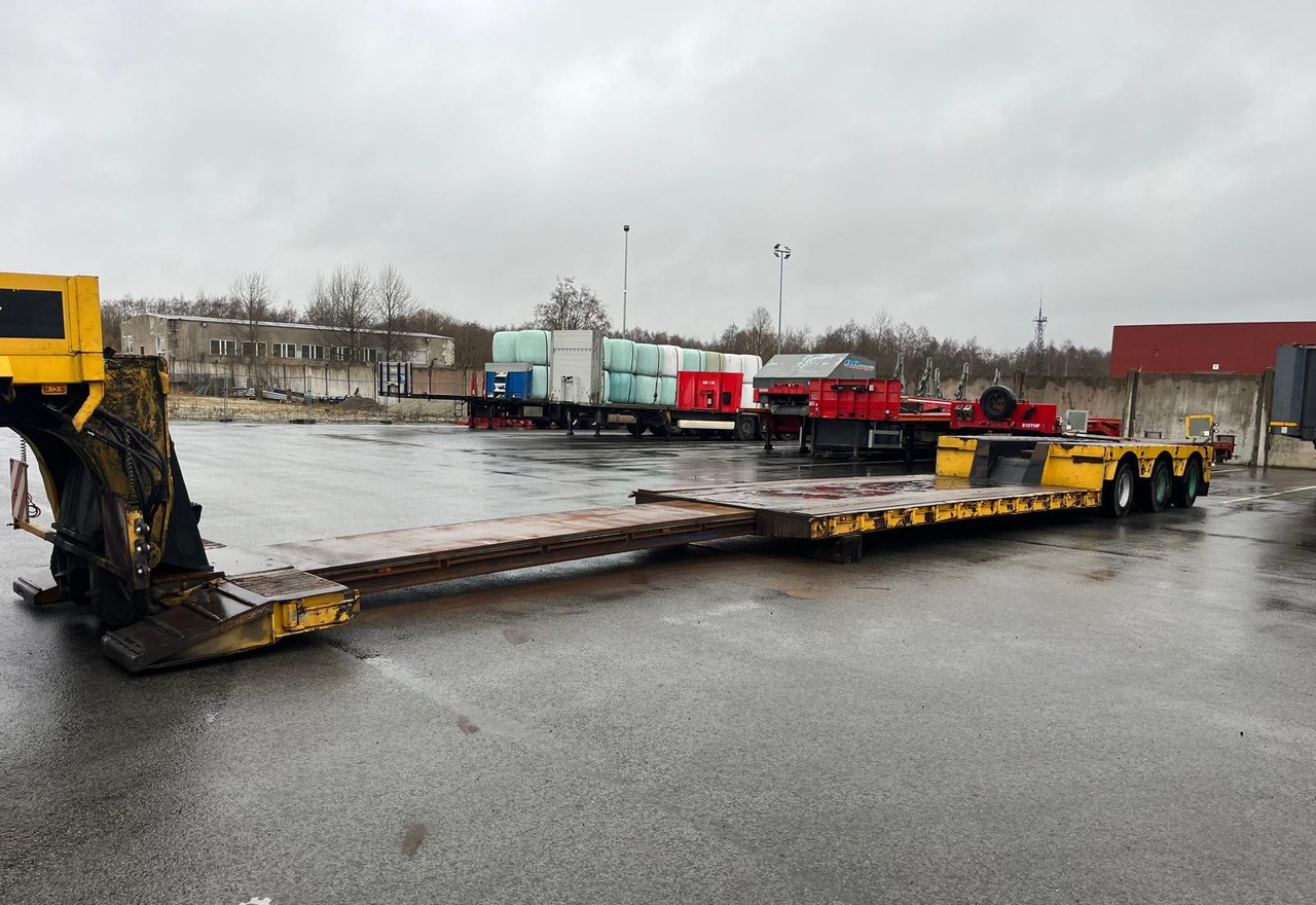 Faymonville STBZ-3VA Low-Bed 3-axle Trailer - Semirremolque góndola rebajadas: foto 2 Faymonville STBZ-3VA Low-Bed 3-axle Trailer - Semirremolque góndola rebajadas: foto 2