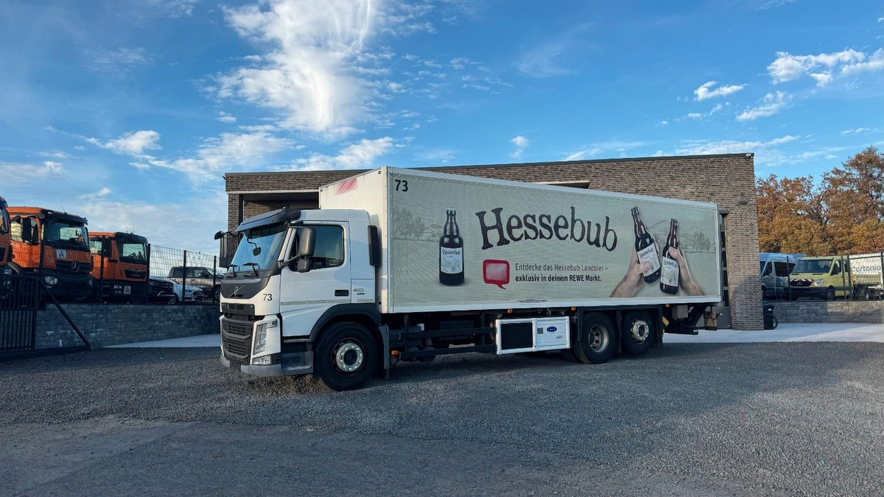 Volvo FM 410 Kühlkoffer Carrier Supra 950 U LBW - Camión frigorífico: foto 1 Volvo FM 410 Kühlkoffer Carrier Supra 950 U LBW - Camión frigorífico: foto 1