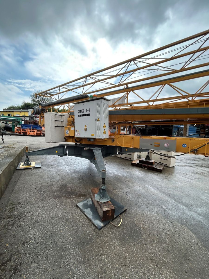 Liebherr Schnellbaukran 26 H Bj.: 2015 - Grúa torre: foto 1 Liebherr Schnellbaukran 26 H Bj.: 2015 - Grúa torre: foto 1