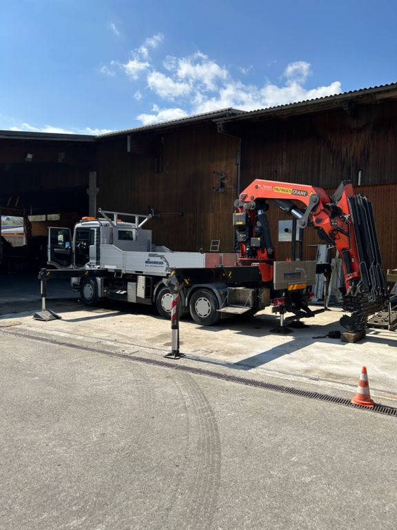 MAN TGS 33 . 440 6x4 Palfinger P K 74002 Seilwinde MAN TGS 33 . 440 6x4 Palfinger P K 74002 Seilwinde - Camión grúa, Camión caja abierta: foto 4 MAN TGS 33 . 440 6x4 Palfinger P K 74002 Seilwinde MAN TGS 33 . 440 6x4 Palfinger P K 74002 Seilwinde - Camión grúa, Camión caja abierta: foto 4