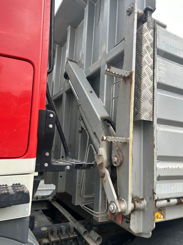 Mercedes-Benz Arocs 4145 8x4 - Camión volquete: foto 3 Mercedes-Benz Arocs 4145 8x4 - Camión volquete: foto 3