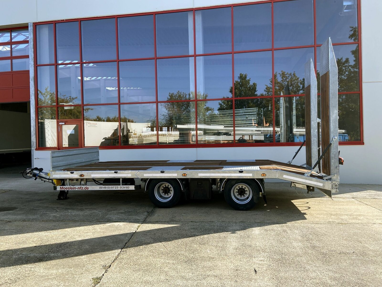Möslein 21 t Tandemtieflader, Luftgefedert, NEU - Remolque góndola rebajadas: foto 5 Möslein 21 t Tandemtieflader, Luftgefedert, NEU - Remolque góndola rebajadas: foto 5
