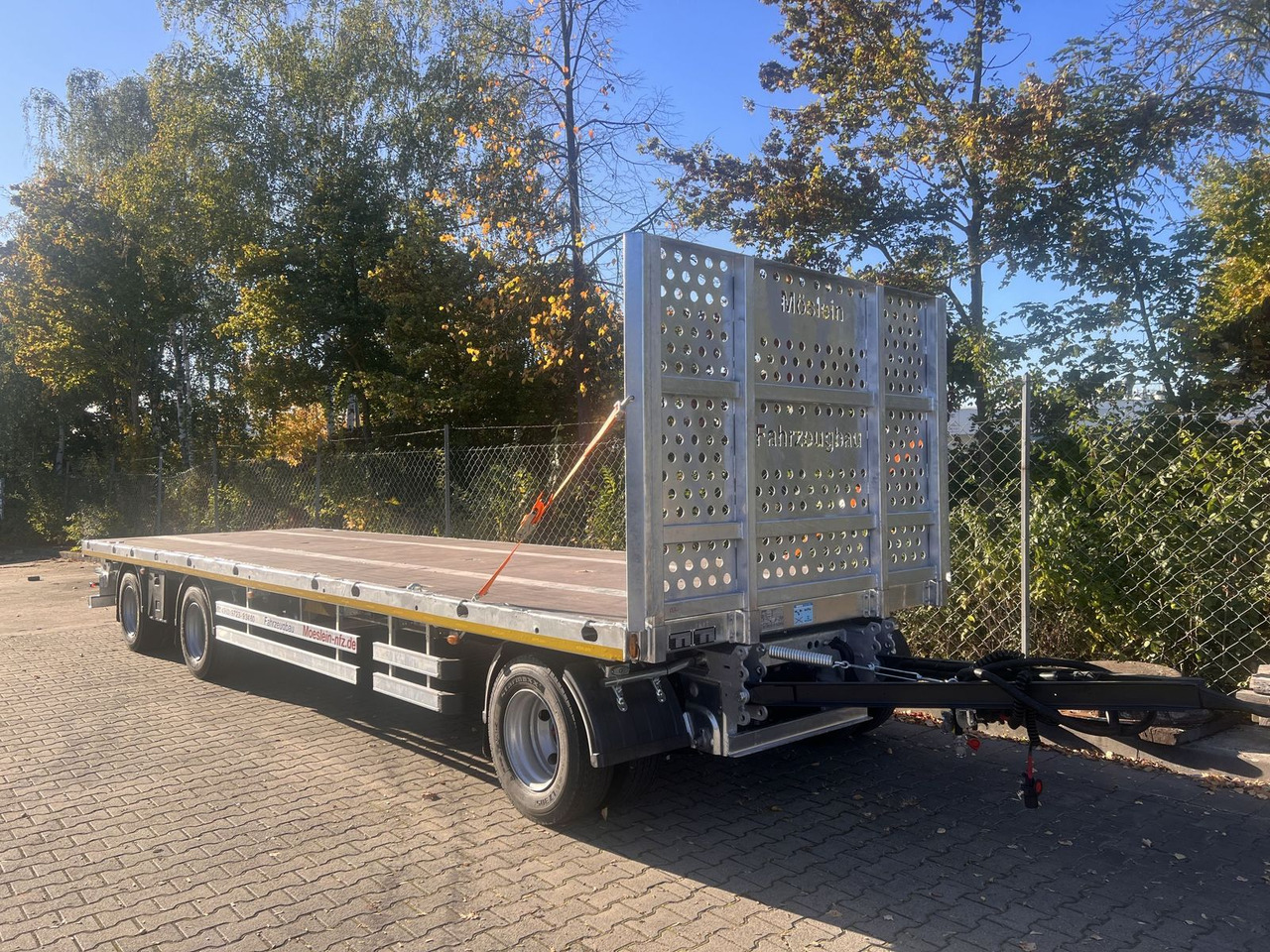 Möslein 3 Achs Jumbo- Plato- Anhänger, 10,5 m Ladefläch - Remolque plataforma/ Caja abierta: foto 3 Möslein 3 Achs Jumbo- Plato- Anhänger, 10,5 m Ladefläch - Remolque plataforma/ Caja abierta: foto 3
