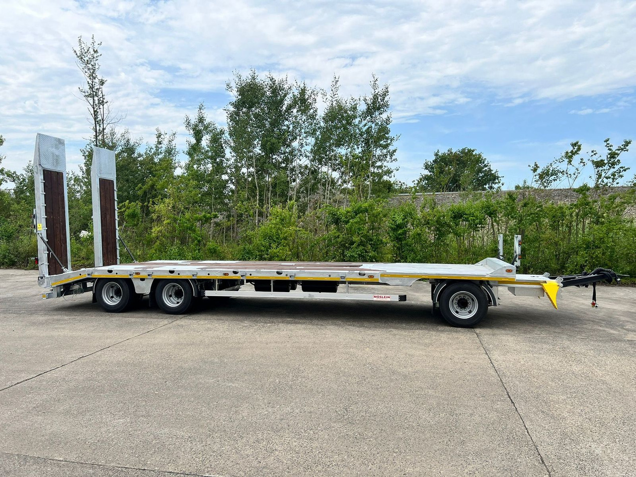 Möslein 3 Achs Tieflader mit gerader Ladefläche 9 m, Ne - Remolque góndola rebajadas: foto 5 Möslein 3 Achs Tieflader mit gerader Ladefläche 9 m, Ne - Remolque góndola rebajadas: foto 5