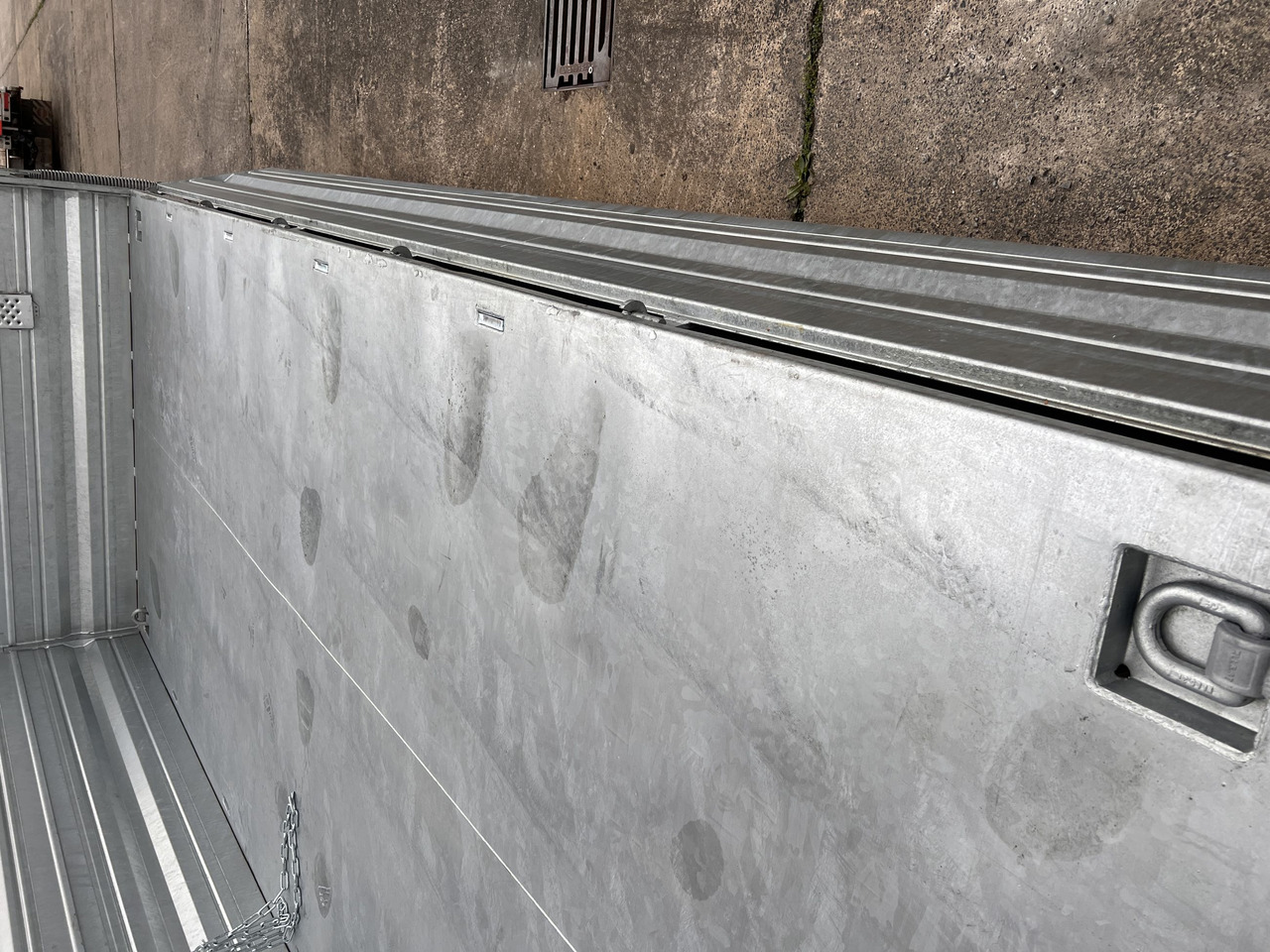 Möslein TTD 19 AB 19 t Tandem 3 Seiten Kipper TiefladerAufsatzbordwänden-- Neufahrzeug -- - Remolque volquete: foto 2 Möslein TTD 19 AB 19 t Tandem 3 Seiten Kipper TiefladerAufsatzbordwänden-- Neufahrzeug -- - Remolque volquete: foto 2