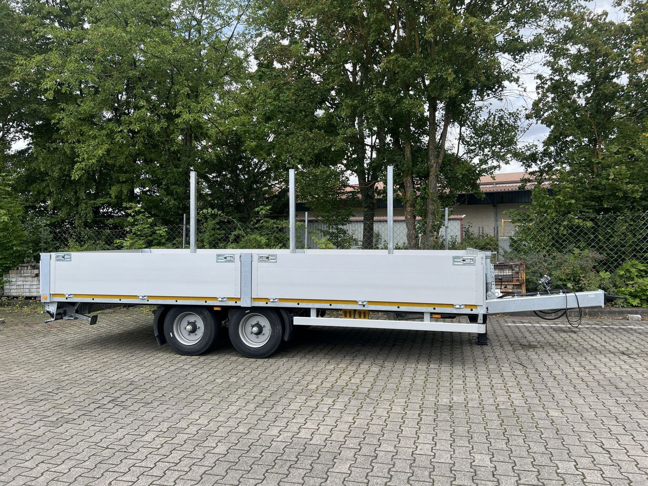 Möslein Tandem- Pritschenanhänger- Tieflader - Remolque góndola rebajadas: foto 1 Möslein Tandem- Pritschenanhänger- Tieflader - Remolque góndola rebajadas: foto 1