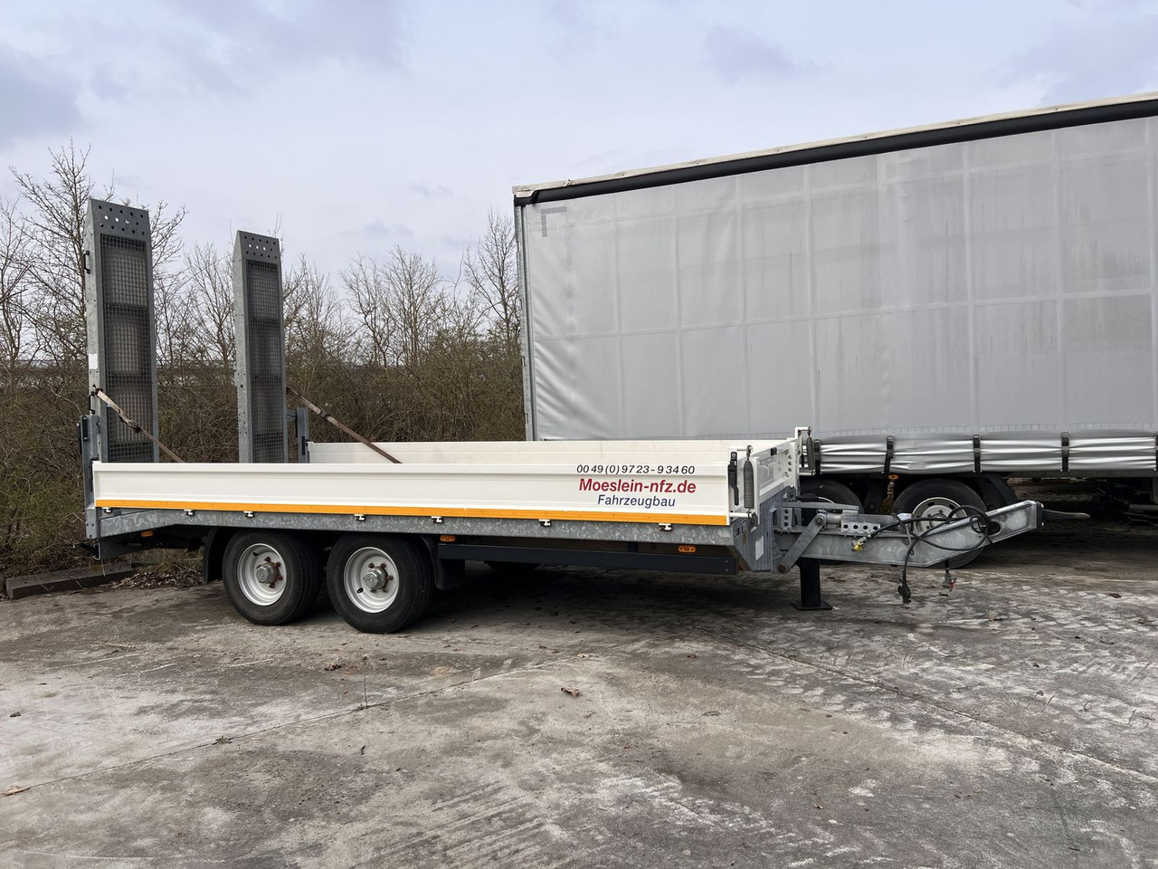 Möslein Tandemtieflader - Remolque góndola rebajadas: foto 1 Möslein Tandemtieflader - Remolque góndola rebajadas: foto 1