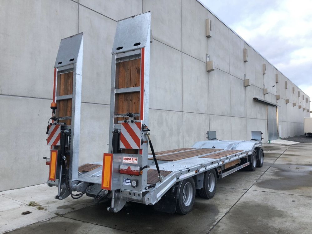 Möslein neuer 4 Achs Tieflader hydraulischen Rampen - Remolque góndola rebajadas: foto 5 Möslein neuer 4 Achs Tieflader hydraulischen Rampen - Remolque góndola rebajadas: foto 5
