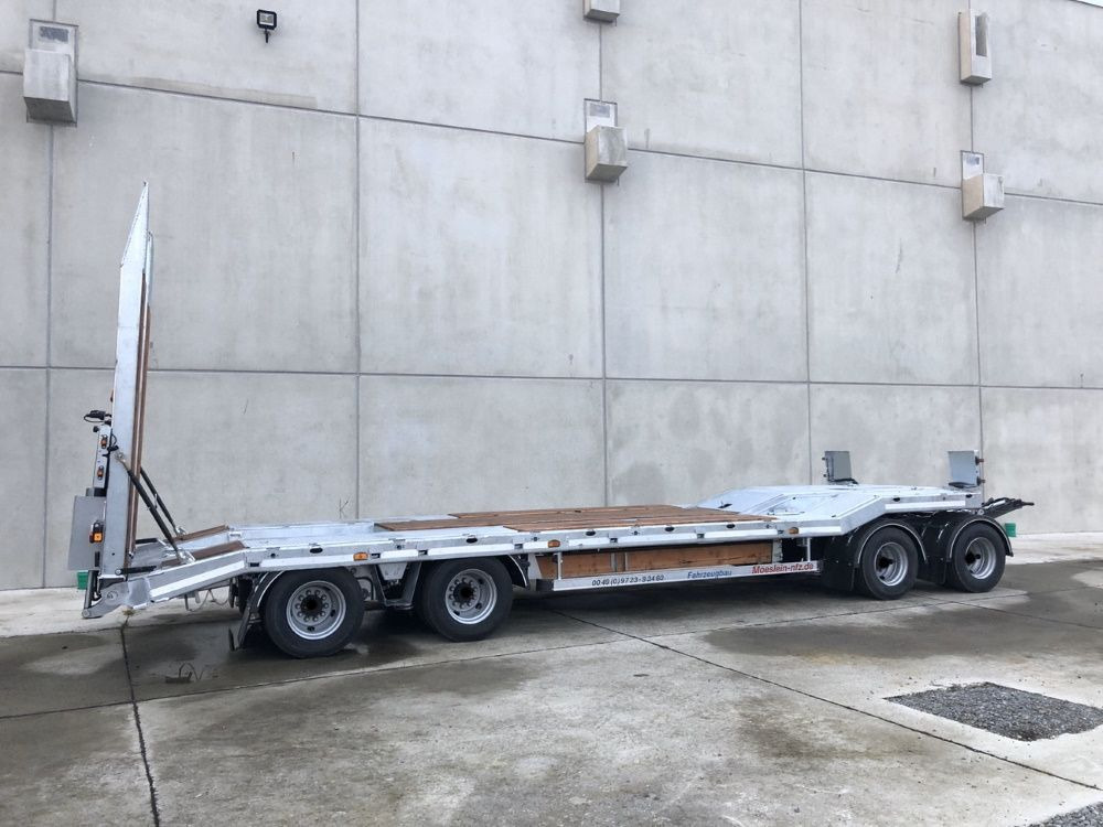 Möslein neuer 4 Achs Tieflader hydraulischen Rampen - Remolque góndola rebajadas: foto 2 Möslein neuer 4 Achs Tieflader hydraulischen Rampen - Remolque góndola rebajadas: foto 2