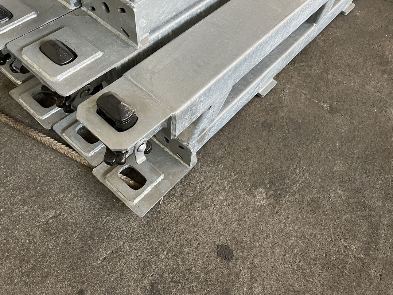 Müller-Mitteltal Ausgleichsbock für Satteltieflader incl. Conati - Semirremolque góndola rebajadas: foto 5 Müller-Mitteltal Ausgleichsbock für Satteltieflader incl. Conati - Semirremolque góndola rebajadas: foto 5