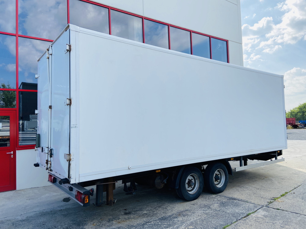 Tang, Karl K105 Tandem Kofferanhänger vorn Durchladbar - Remolque caja cerrada: foto 3 Tang, Karl K105 Tandem Kofferanhänger vorn Durchladbar - Remolque caja cerrada: foto 3