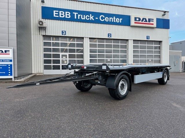 Außenroller 18 AR Außenroller 18 AR - Remolque multilift/ Portacontenedores de cadenas: foto 3 Außenroller 18 AR Außenroller 18 AR - Remolque multilift/ Portacontenedores de cadenas: foto 3