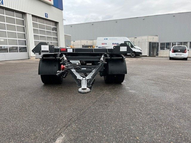 Außenroller 20 AR Außenroller 20 AR - Remolque multilift/ Portacontenedores de cadenas: foto 4 Außenroller 20 AR Außenroller 20 AR - Remolque multilift/ Portacontenedores de cadenas: foto 4