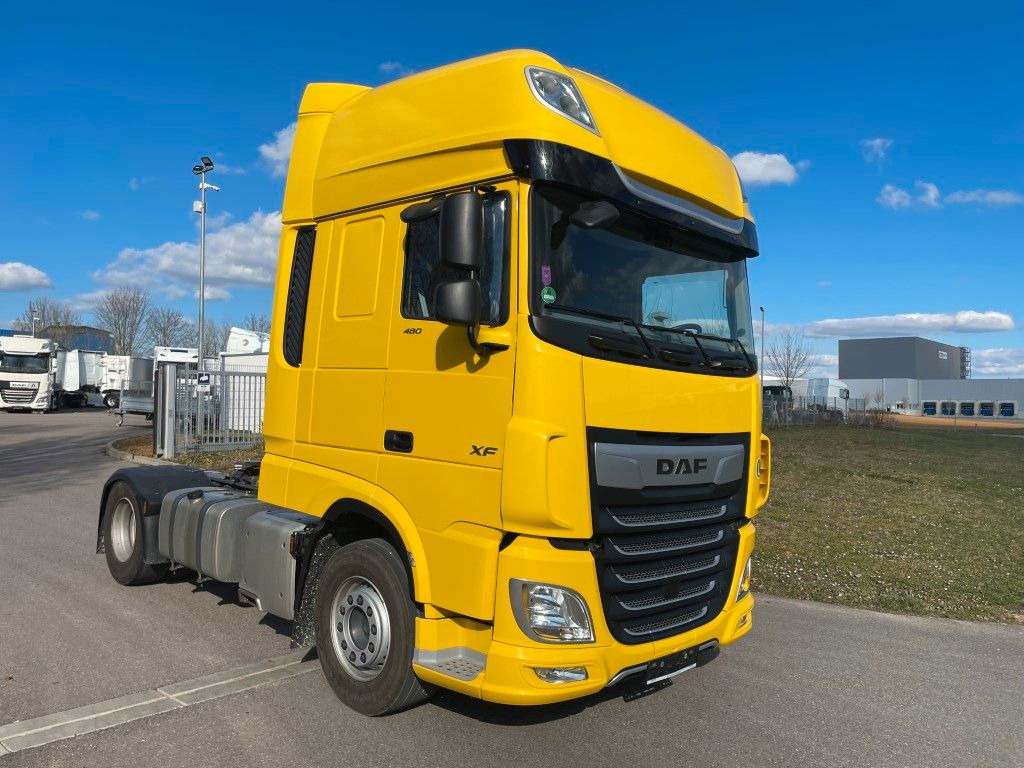 DAF FT XF 480 SSC, 2x Alutank, ZF-Intarder - Cabeza tractora: foto 1 DAF FT XF 480 SSC, 2x Alutank, ZF-Intarder - Cabeza tractora: foto 1