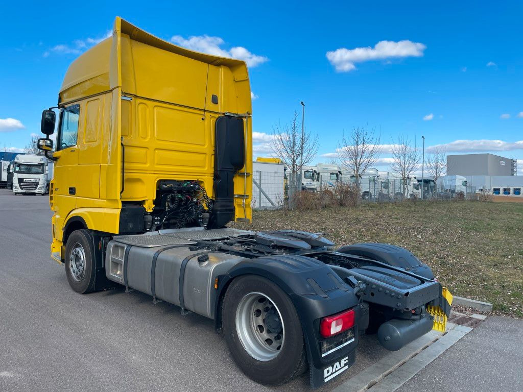 DAF FT XF 480 SSC, 2x Alutank, ZF-Intarder - Cabeza tractora: foto 4 DAF FT XF 480 SSC, 2x Alutank, ZF-Intarder - Cabeza tractora: foto 4