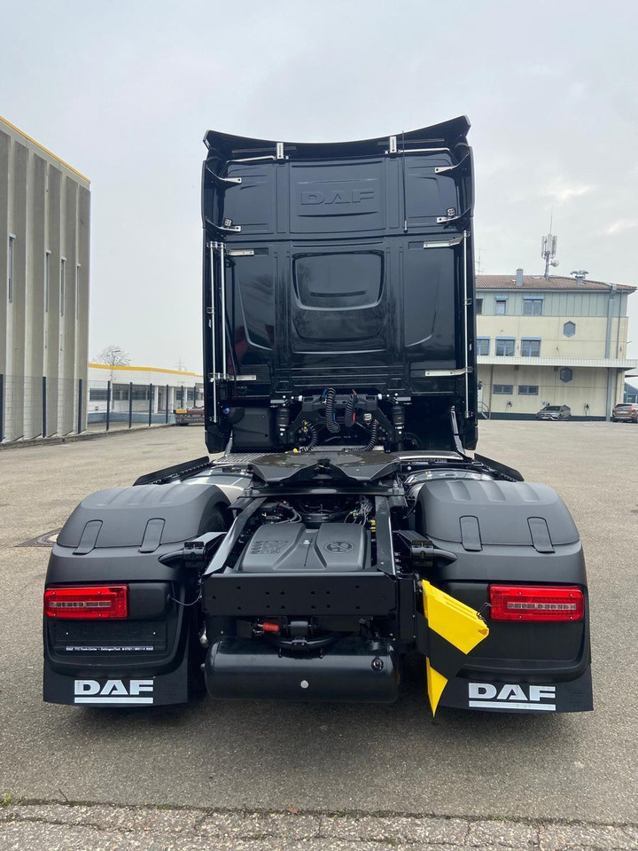 DAF XG+ 530 FT Edition Black DAF XG+ 530 FT - Cabeza tractora: foto 5 DAF XG+ 530 FT Edition Black DAF XG+ 530 FT - Cabeza tractora: foto 5