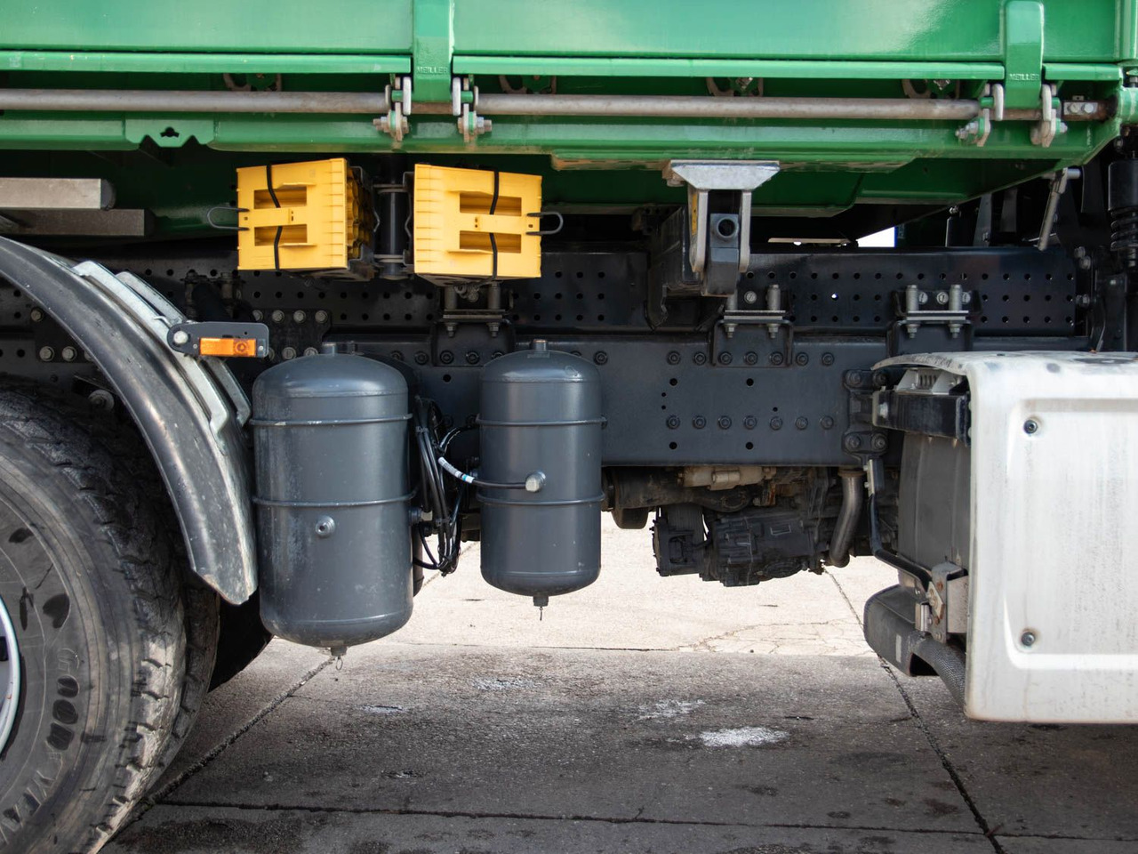 Camión volquete DAF FAT XFC 530 SL Meiller TRIGENIUS D 316 DAF FAT XFC 530 SL Meiller TRIGENIUS D 316: foto 10 Camión volquete DAF FAT XFC 530 SL Meiller TRIGENIUS D 316 DAF FAT XFC 530 SL Meiller TRIGENIUS D 316: foto 10